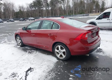 2012 Volvo S60 T5 из США, поврежденный, VIN YV1622FS4C2090197